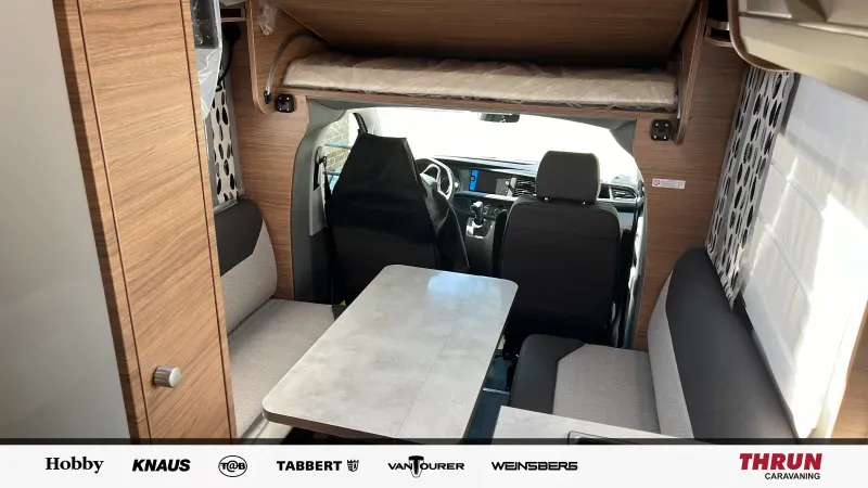 interiorShots.seating