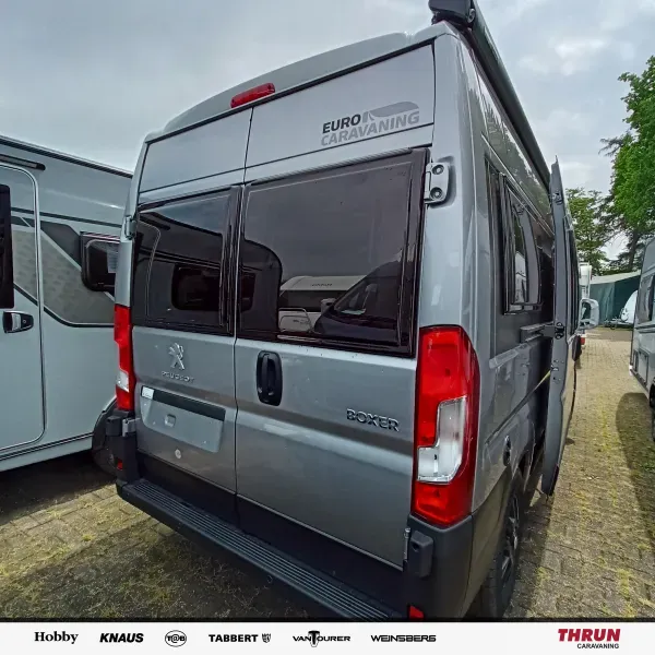 exteriorShots.rearFrontal