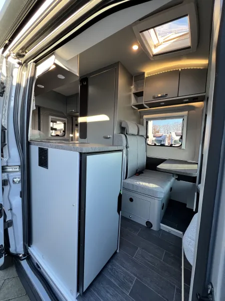Weinsberg CaraTour 550 MQ Ford Automatik Fliegentür