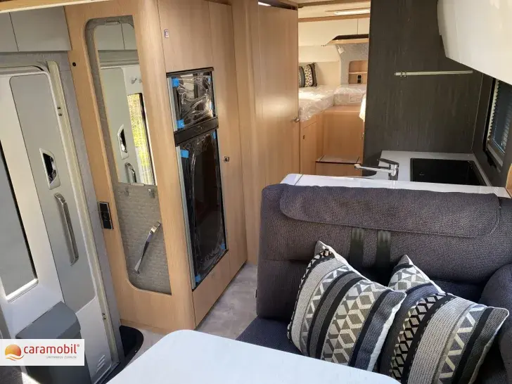 Fahrzeugbild Hymer B-ML I 780 Blackline 100 CARAVANS MÜSSEN RAUS! #8