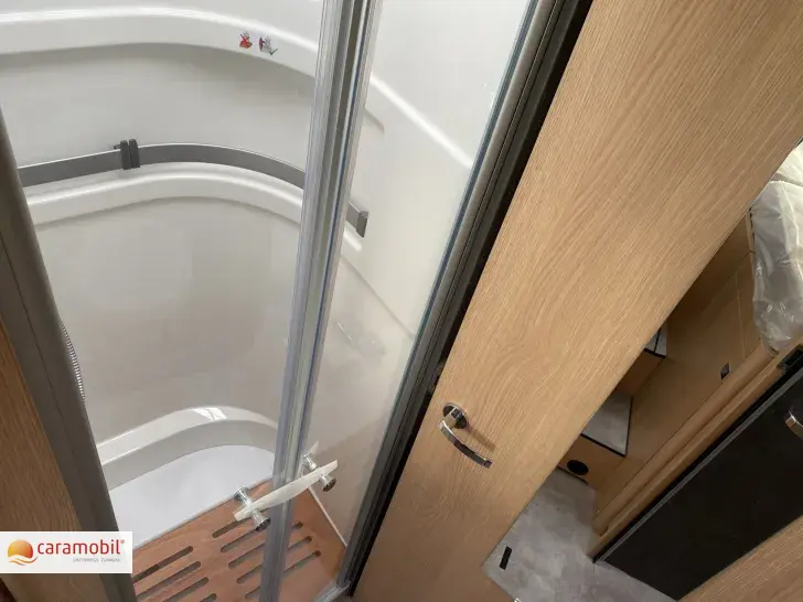 Fahrzeugbild Hymer B-ML I 780 Blackline 100 CARAVANS MÜSSEN RAUS! #13