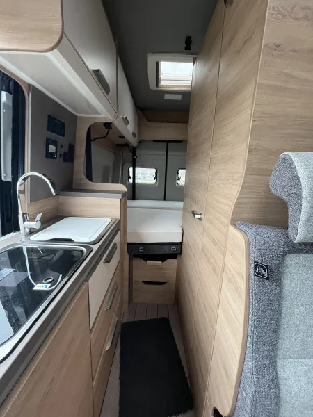 Knaus BoxDrive 600 XL AHK, Hubbett, Premium Paket