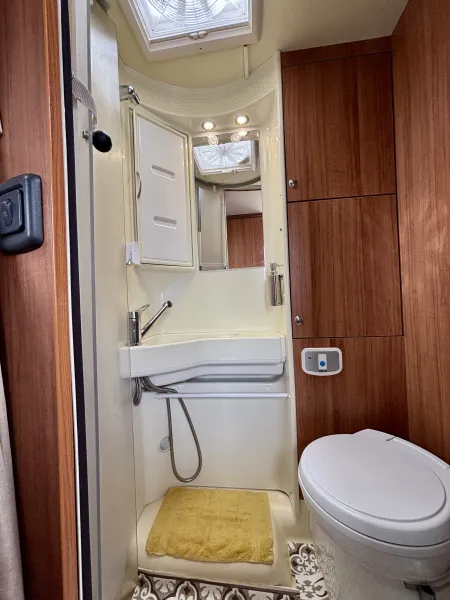 Eura Mobil Terrestra T 590 FB AHK, TV, Navi, Kamera, Autom.