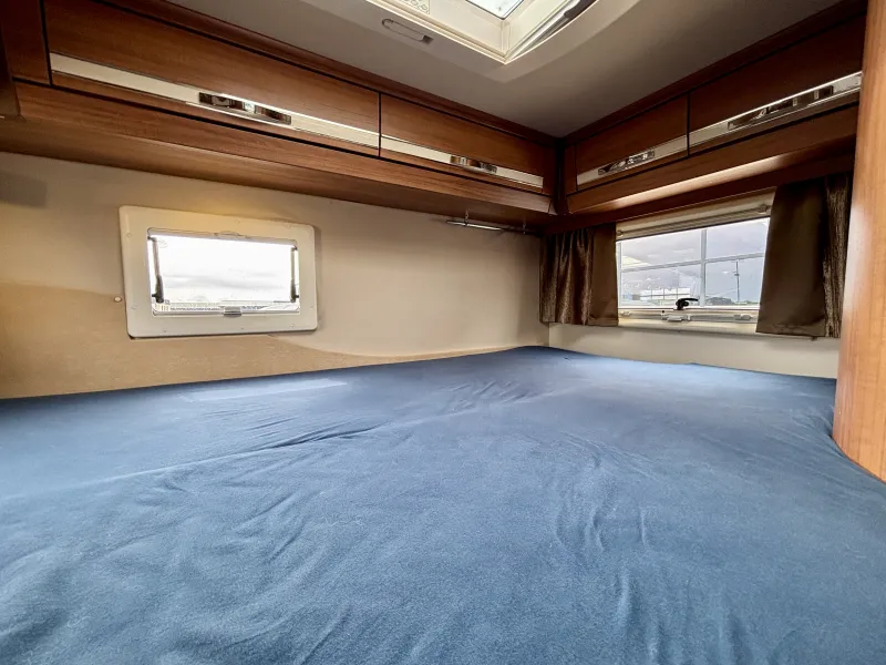Eura Mobil Terrestra T 590 FB AHK, TV, Navi, Kamera, Autom.