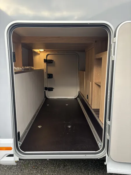 Knaus Sky TI 650 MEG IC-Line Vollausstattung! Aut.