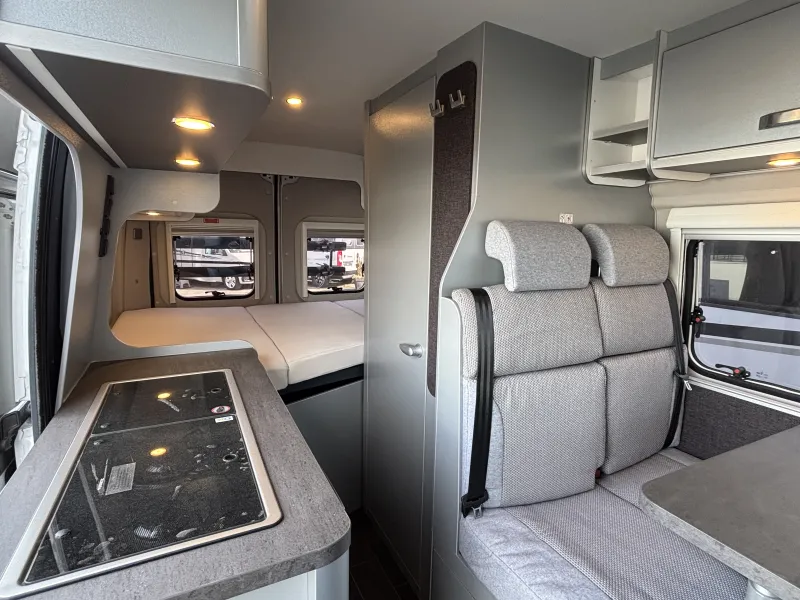 Weinsberg CaraTour 540 MQ mit Aufstelldach, Markise