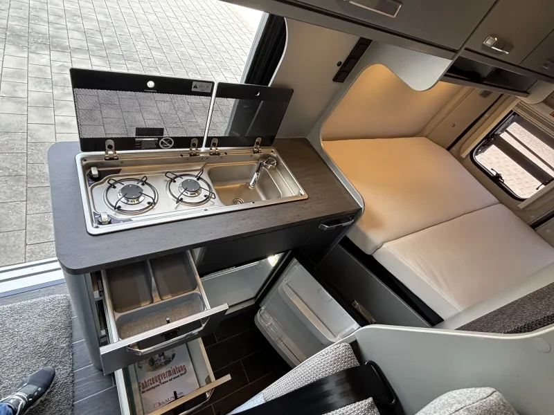 Weinsberg CaraTour 540 MQ mit Aufstelldach, Markise