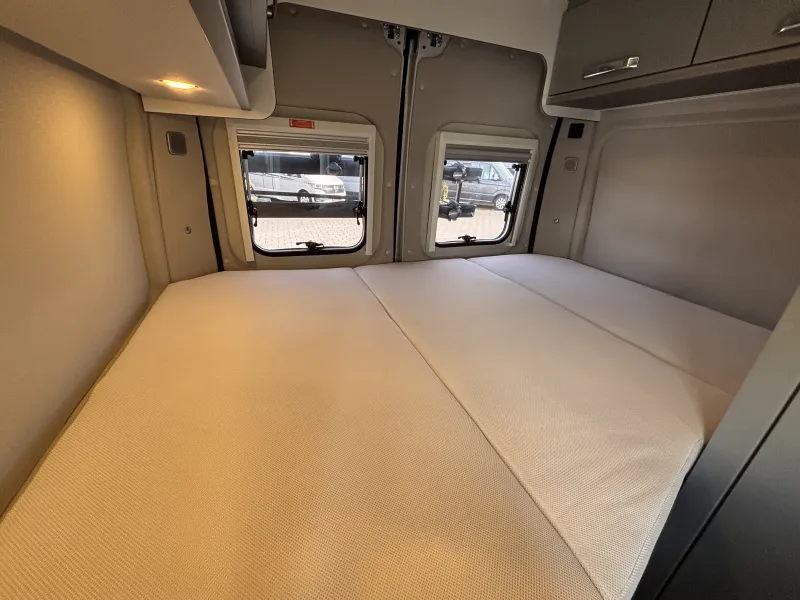 Weinsberg CaraTour 540 MQ mit Aufstelldach, Markise