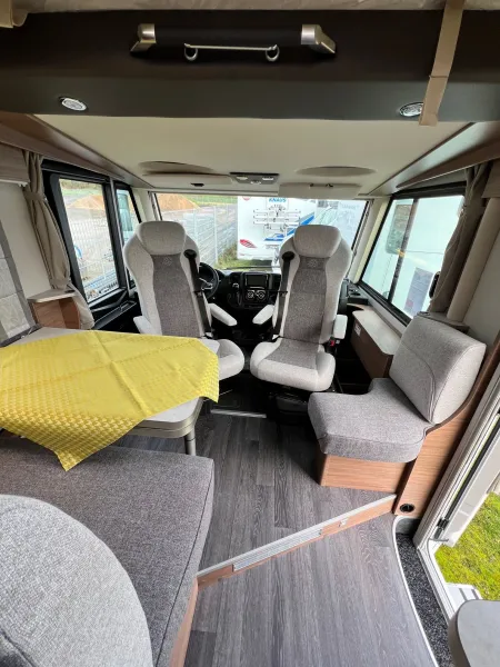 Knaus L!VE I 650 MEG 180 PS, Lithiumbatterie LIVE