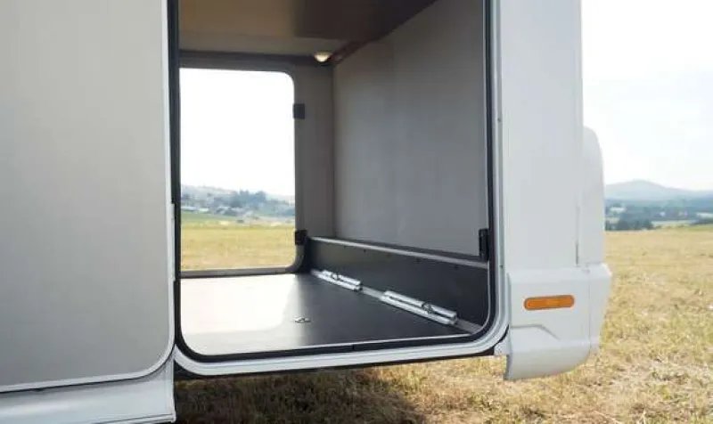 Knaus L!VE I 650 MEG 180 PS, Lithiumbatterie LIVE