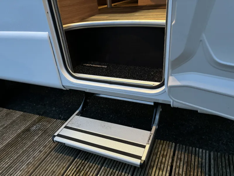 Weinsberg CaraHome 600 DKG Dachklima, Markise ISO-Fix