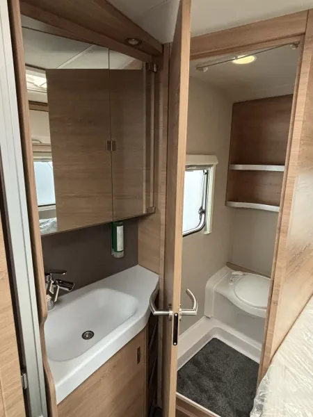 Knaus Südwind 500 PF 60 YEARS Dachklima Backofen Citywasser