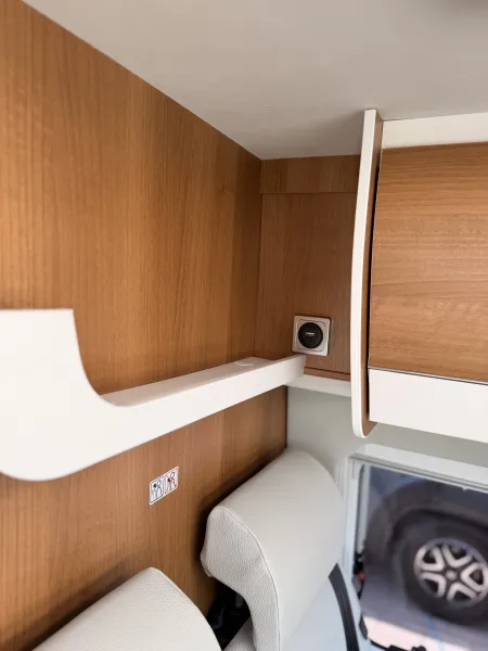 VanTourer 600 L 165 PS Ambientebeleuchtung