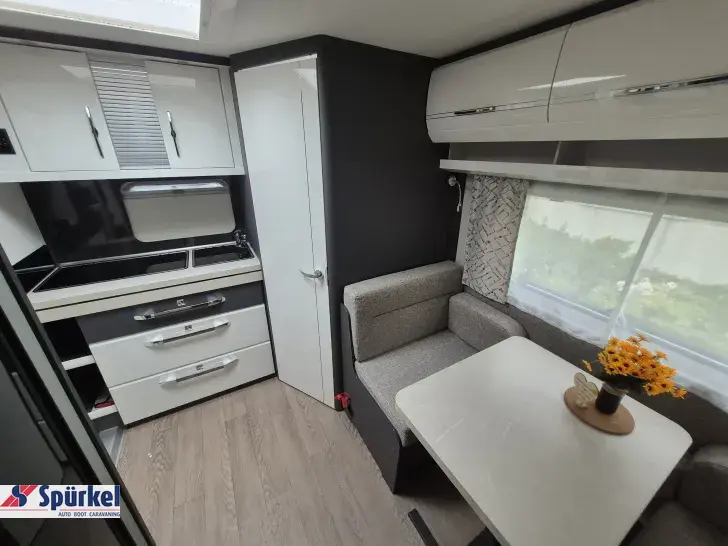 Fahrzeugbild Hobby Excellent 460 SL Aus Rentnerhand wie NEU #28