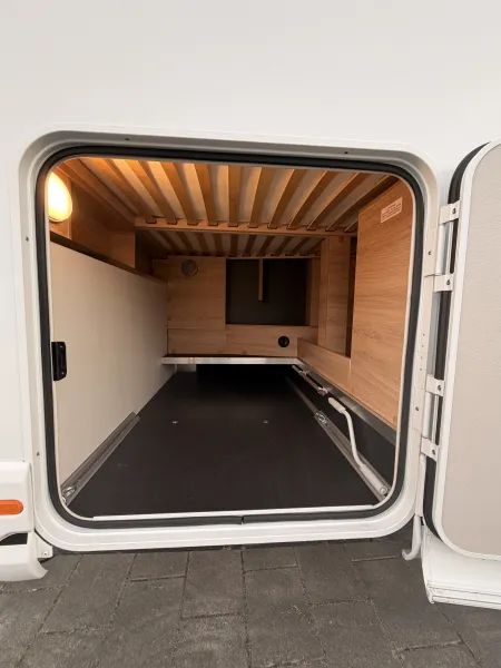 Knaus L!VE TI 650 MF Platinum Selection AHK Rahmenf. 180Ah.-Lithium