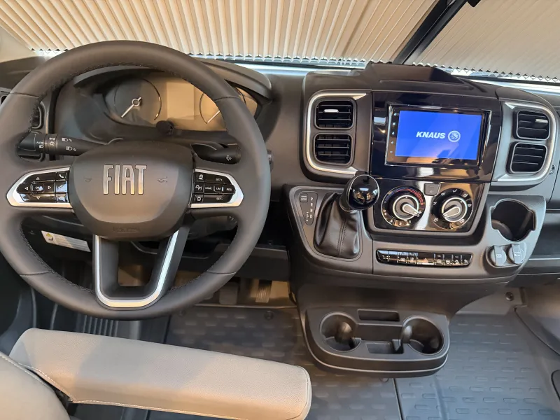 Knaus L!VE TI 650 MF Platinum Selection AHK Rahmenf. 180Ah.-Lithium