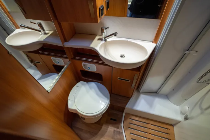 Fahrzeugbild Hymer Exsis-i 564 #8