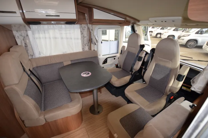 Fahrzeugbild Carthago c-compactline I 143 LE #5