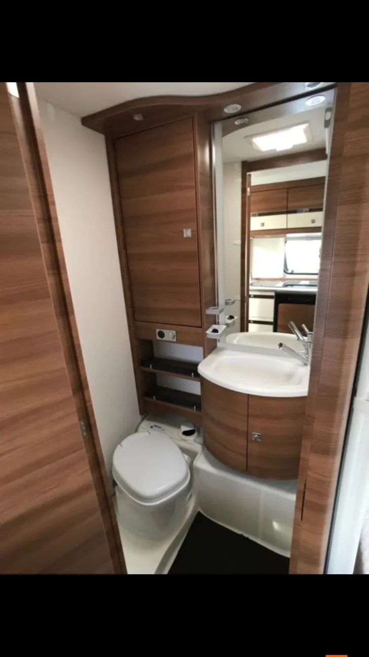 Fahrzeugbild Dethleffs Nomad 470 ER #6