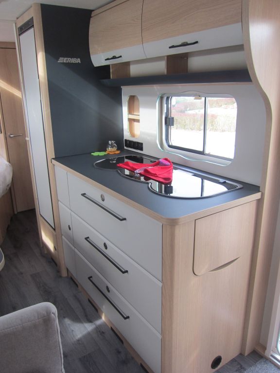 Hymer Eriba Exciting 560 Family als Pickup-Camper in Osnabrück bei
