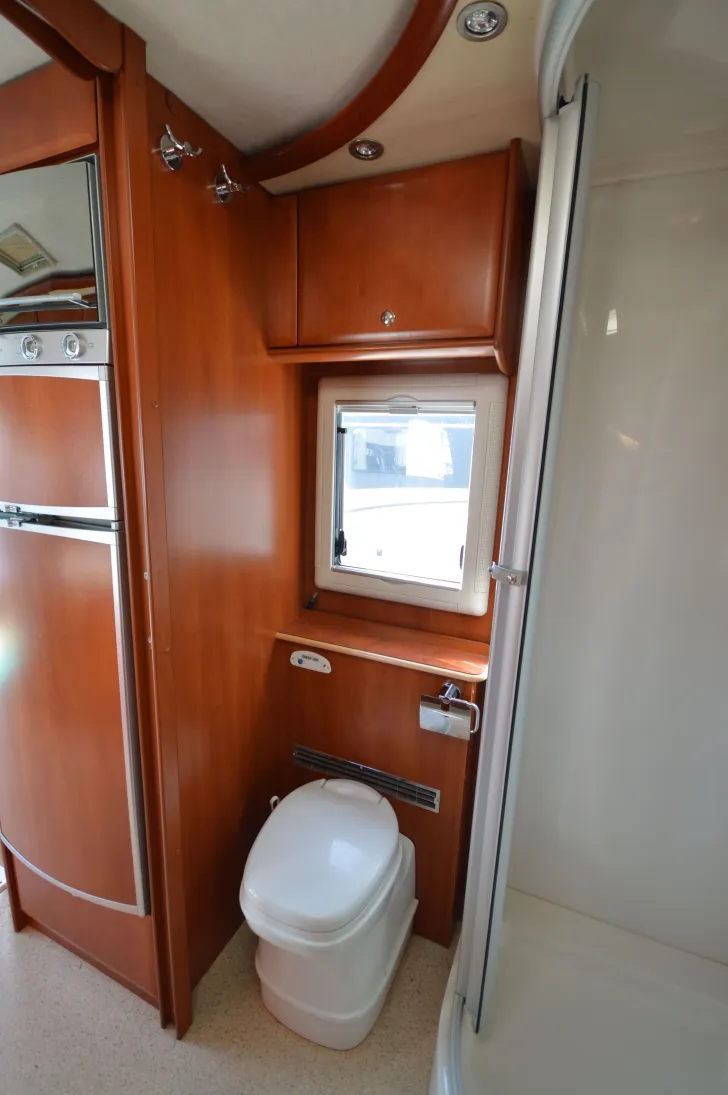 Fahrzeugbild Concorde Charisma 840 L #10