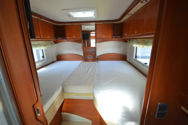 Fahrzeugbild Concorde Charisma 840 L #12