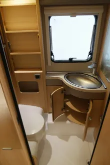 Fahrzeugbild Hymer Eriba Nova GL 495 #18