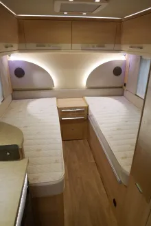 Fahrzeugbild Hymer Eriba Nova GL 495 #19
