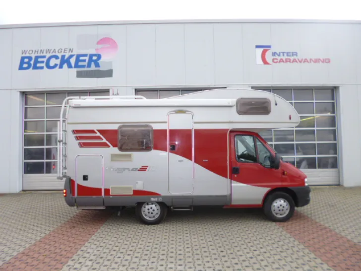 Fahrzeugbild Hymer Signo 100 #1