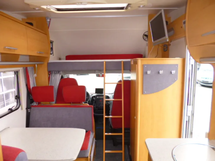Fahrzeugbild Hymer Signo 100 #7