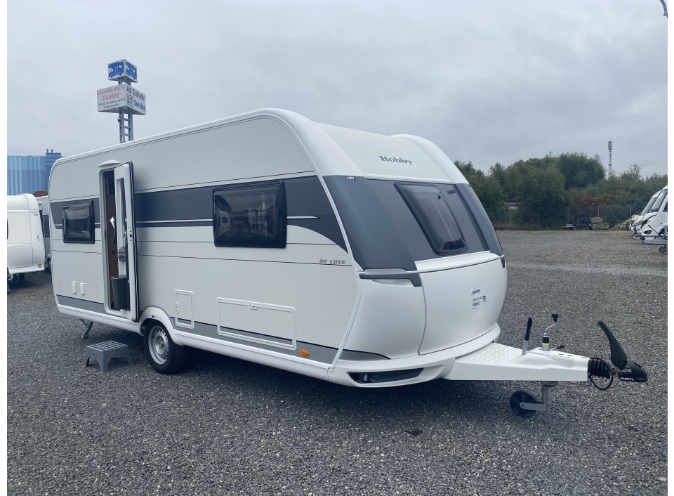 Hobby De Luxe 540 UL als Pickup-Camper in Stralsund bei caraworld.de