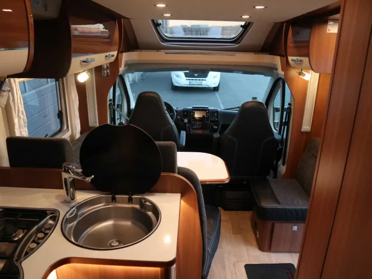 Fahrzeugbild LMC Cruiser T 672 G Comfortline #13
