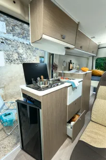 Fahrzeugbild Chausson Vans V594 #4
