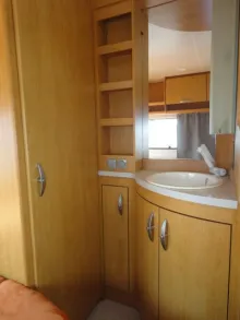 Fahrzeugbild Eifelland Holiday 395 TF Nr. 26 - Markise, franz. Bett #29