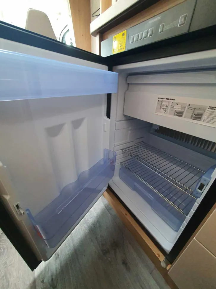 Fahrzeugbild LMC Breezer V 643 G #11