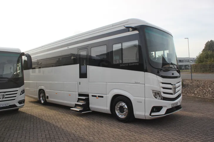 Fahrzeugbild Morelo Grand Empire 119 GSO #5
