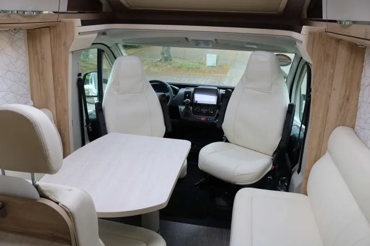 Fahrzeugbild Eura Mobil Profila T 675 SB #10