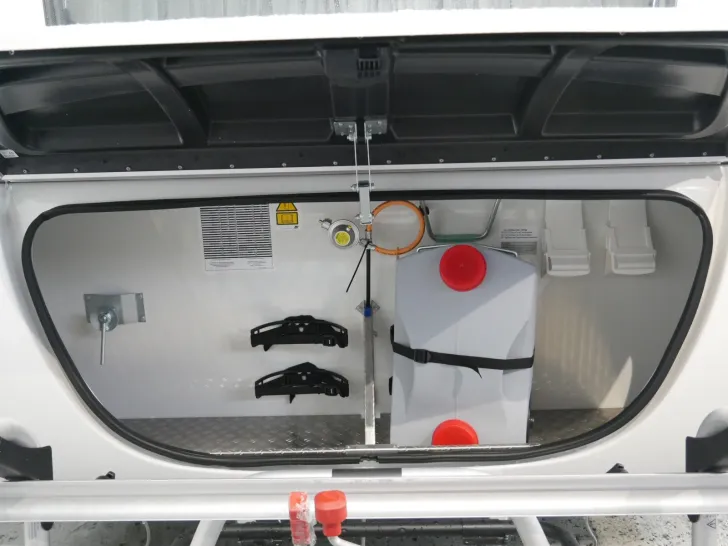 Fahrzeugbild Hymer Eriba Feeling 425 (Autark Markise) #11