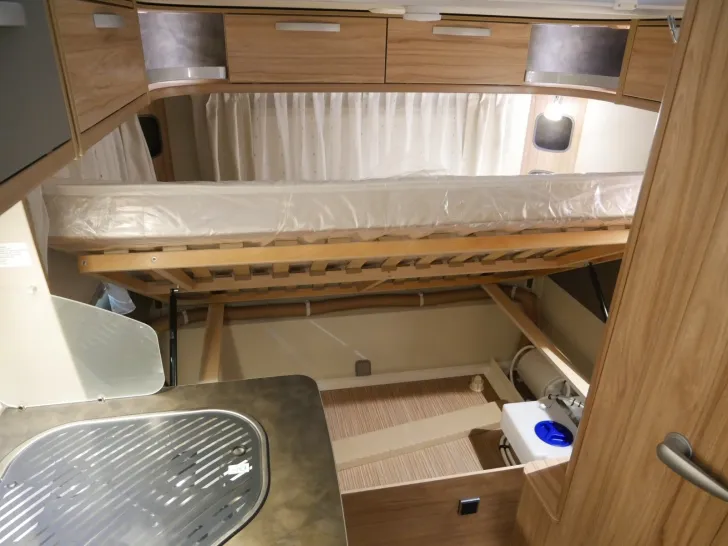 Fahrzeugbild Hymer Eriba Feeling 425 (Autark Markise) #16