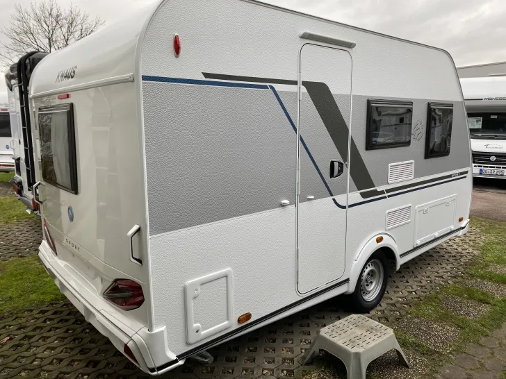 Fahrzeugbild Knaus Sport 400 QD #6