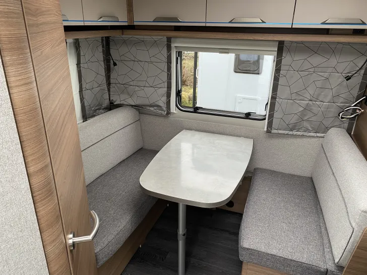 Fahrzeugbild Knaus Sport 400 QD #7