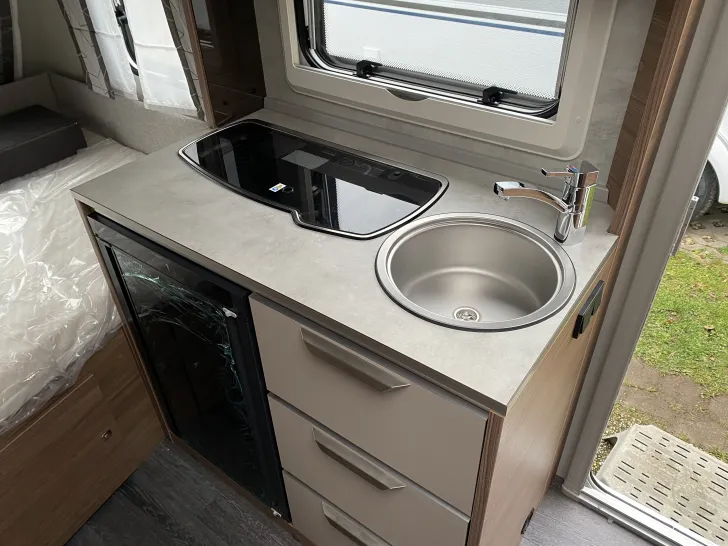 Fahrzeugbild Knaus Sport 400 QD #10
