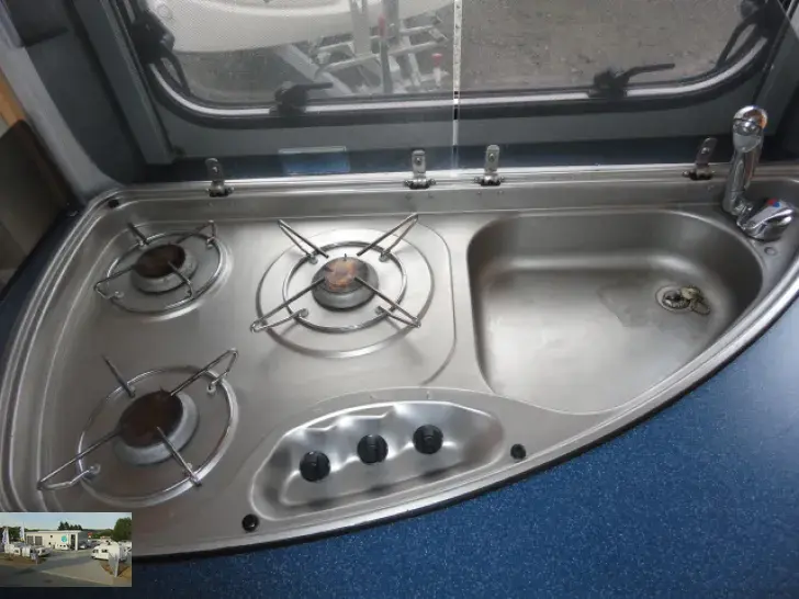 Fahrzeugbild Delta Summerliner 3900 TZV Nr. 40 - Mover, Doppelbett #16