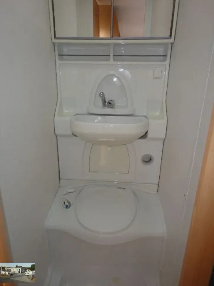 Fahrzeugbild Delta Summerliner 3900 TZV Nr. 40 - Mover, Doppelbett #26