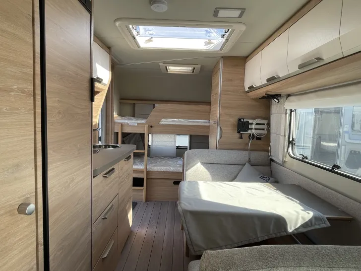 Fahrzeugbild Knaus Südwind 540 FDK 60 Years #12