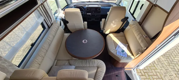 Fahrzeugbild Carthago chic e-line I 50 LE DA #10