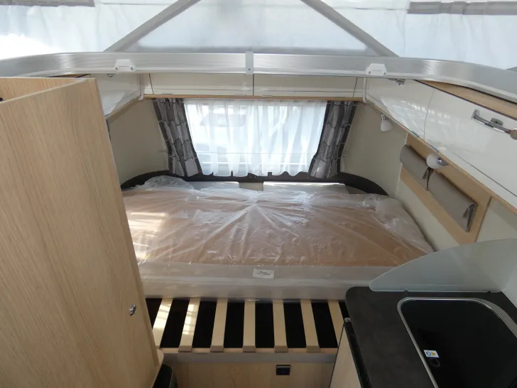Fahrzeugbild Hymer Eriba Touring Familia 310 Edition 60 Jahre #7