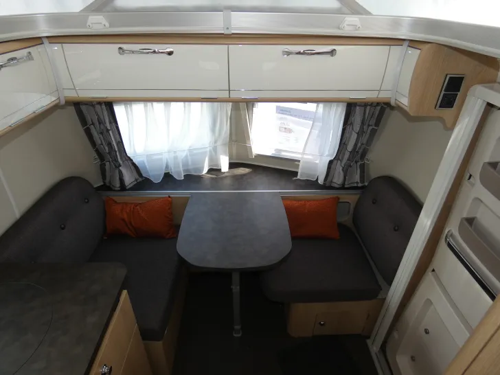 Fahrzeugbild Hymer Eriba Touring Familia 310 Edition 60 Jahre #5