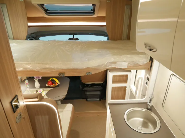Fahrzeugbild Bürstner Limited T 690 G (Autom. Solar RFK Navi Markise) #14