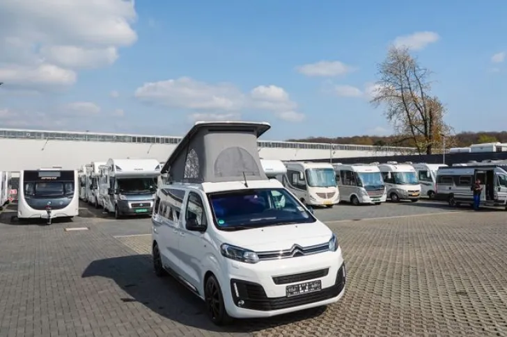 Fahrzeugbild Pössl Campster Aufstelldach*Automatik*5Sitze*AHK*Xenon #7